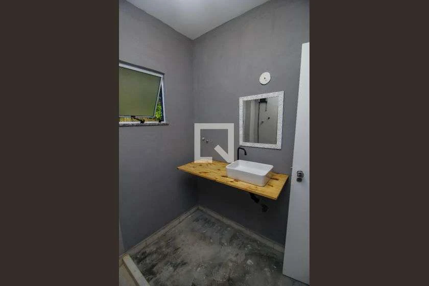 300 m² house with 4 bedrooms and a gas stove — photo 26