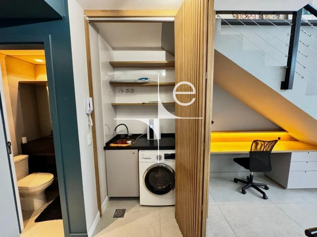 Home office in a one-bedroom apartment, 60 m² — photo 14