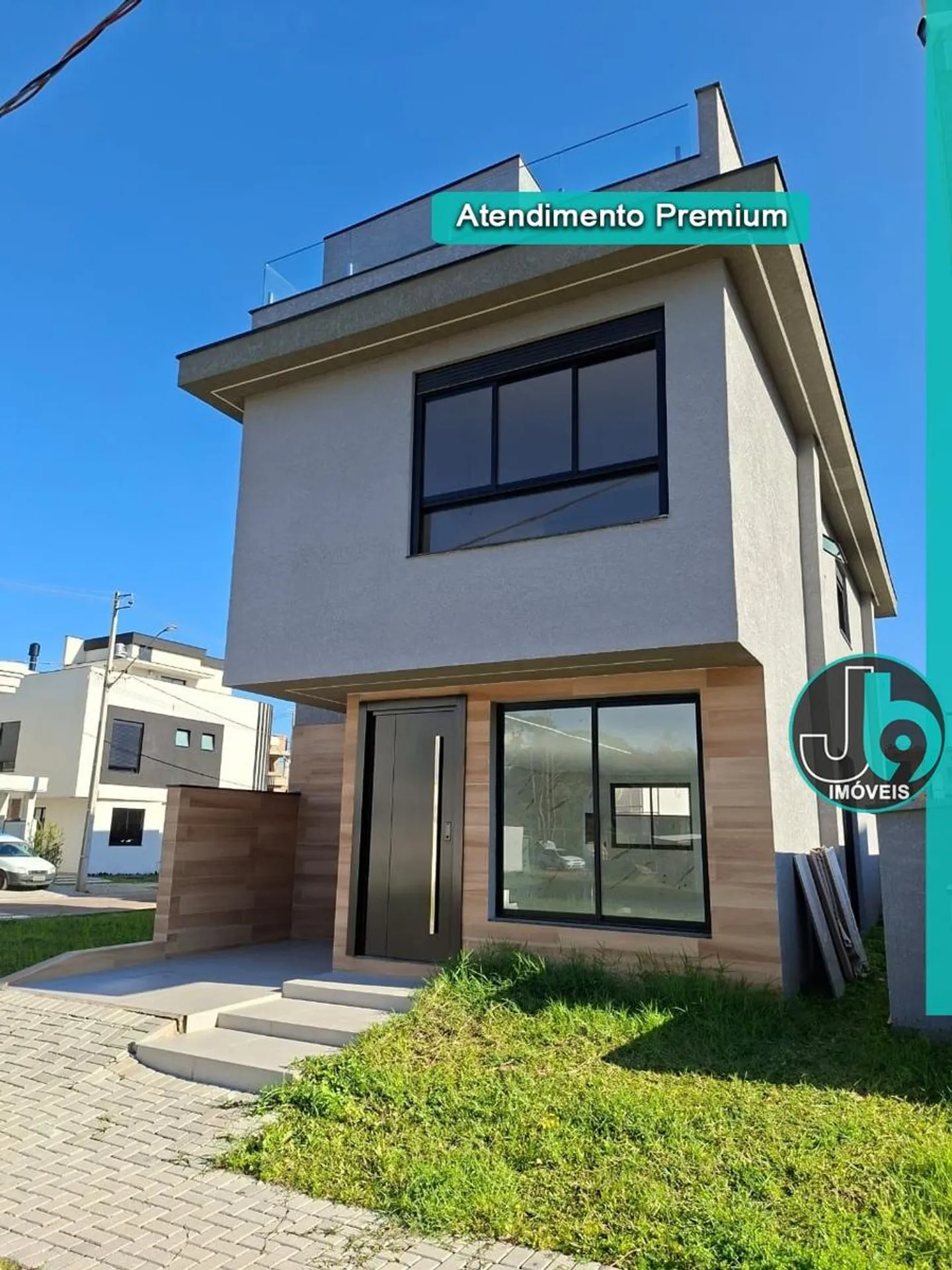 170 m² house with 3 en-suite bedrooms and tile floors — photo 2