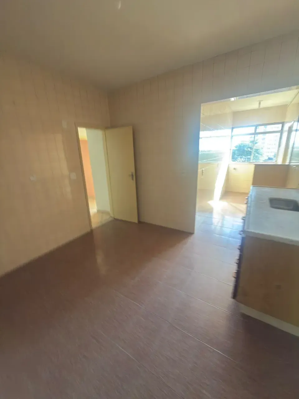 Apartamento com 3 quartos e 2 banheiros — photo 2