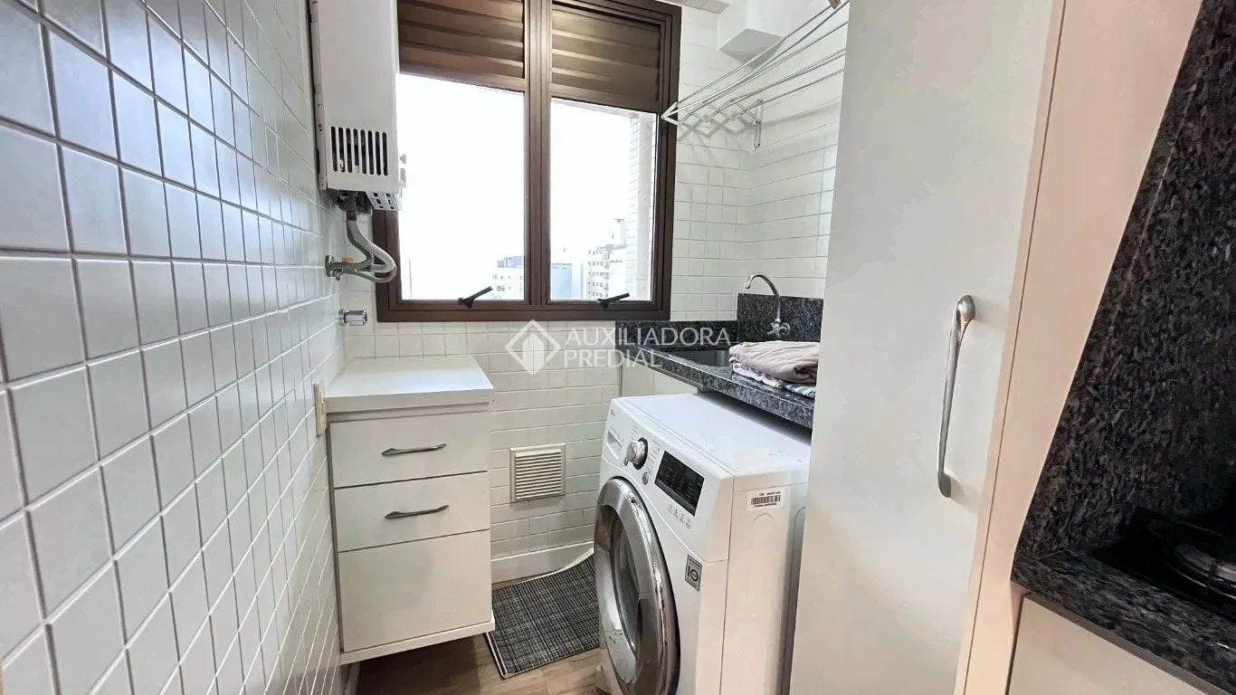 Вид на парк та 2 спальні: квартира 40 м² — photo 14