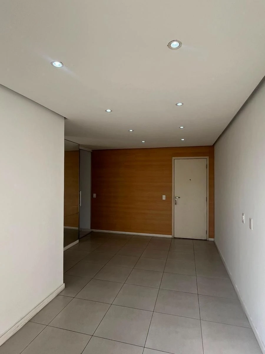 2-bedroom apartment with a mountain view in Rio de Janeiro — photo 12