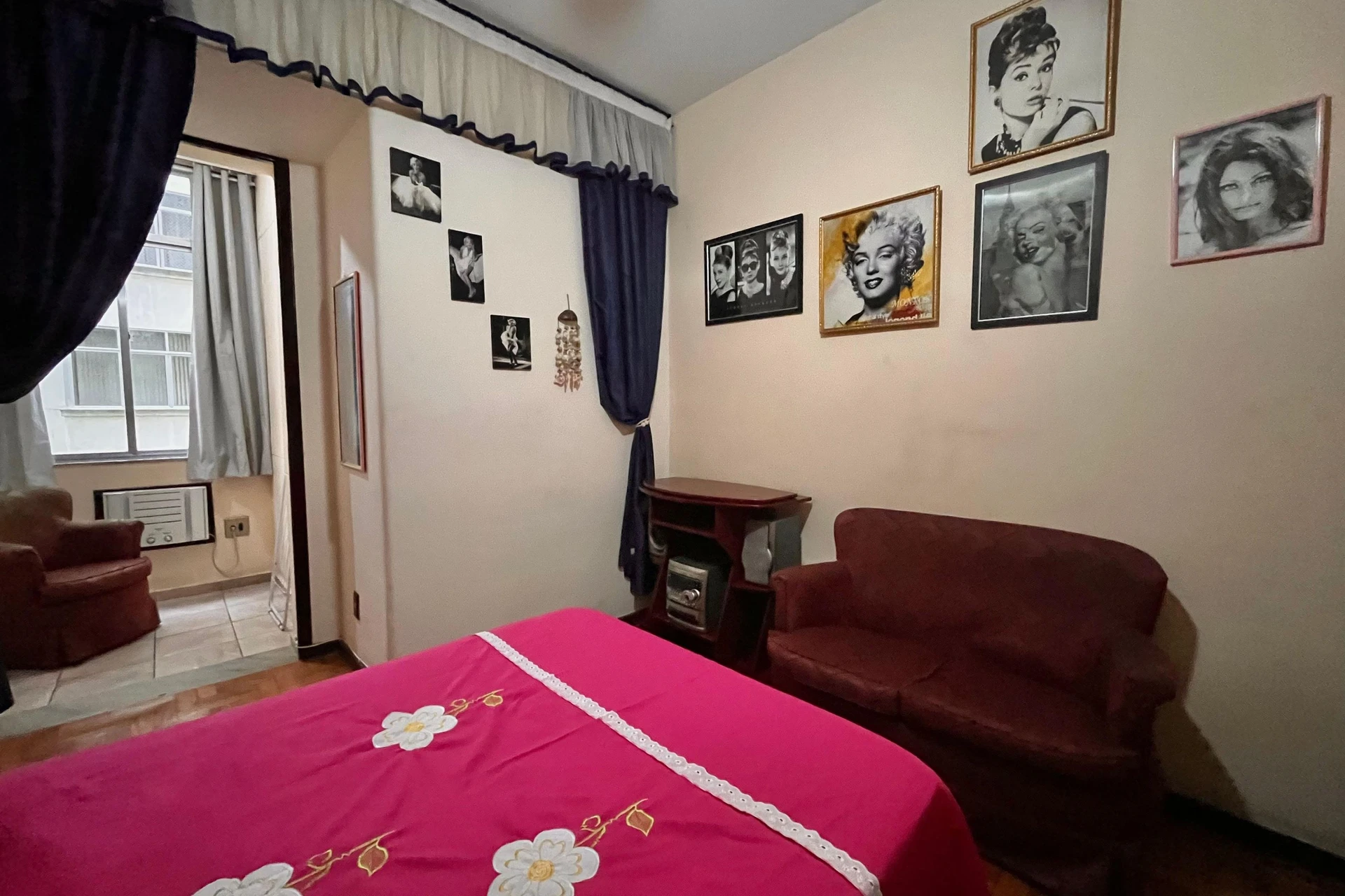 Furnished 2-bedroom apartment with a separate kitchen — photo 8