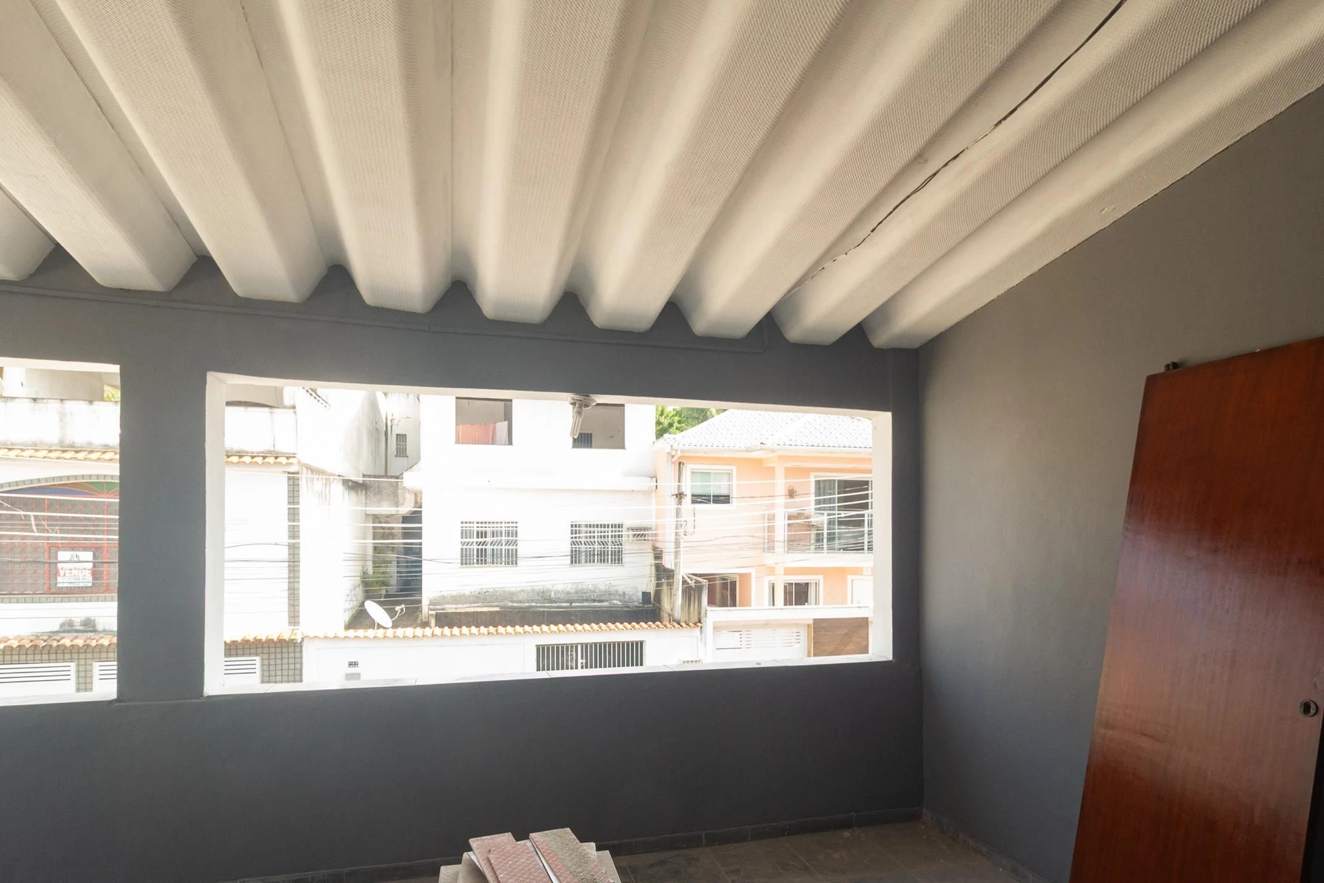 House, 80 m², with a grill on the balcony — photo 27