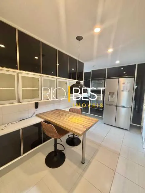Apartamento com 3 suítes, 5 banheiros e varanda envidraçada — photo 25