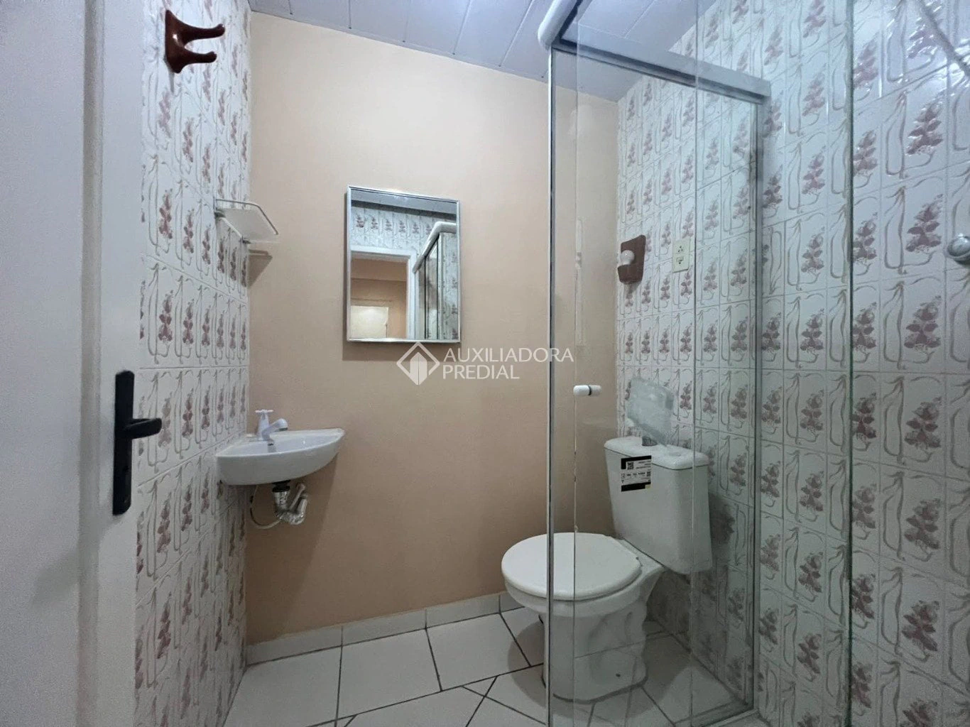 Квартира з 1 спальнею та власною ванною 42 м² — photo 3
