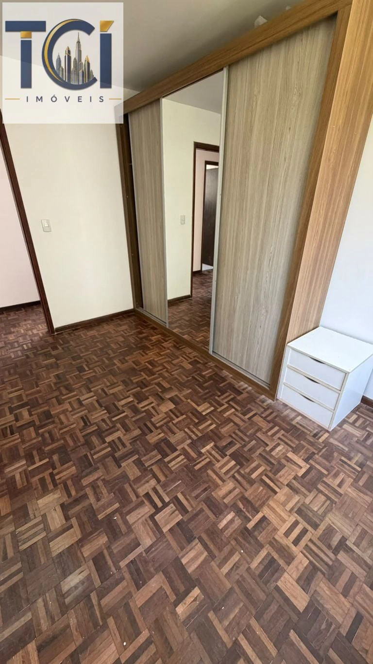 Home office in a 3-bedroom apartment, 111 m² — photo 6