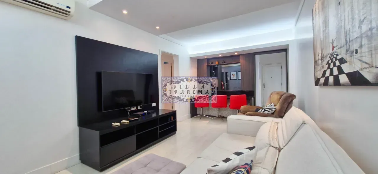 2-bedroom apartment with balcony and floor-to-ceiling windows — photo 8