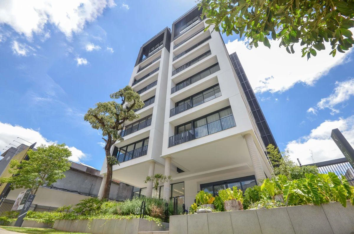 Furnished 1-bedroom apartment with balcony and grill — photo 41
