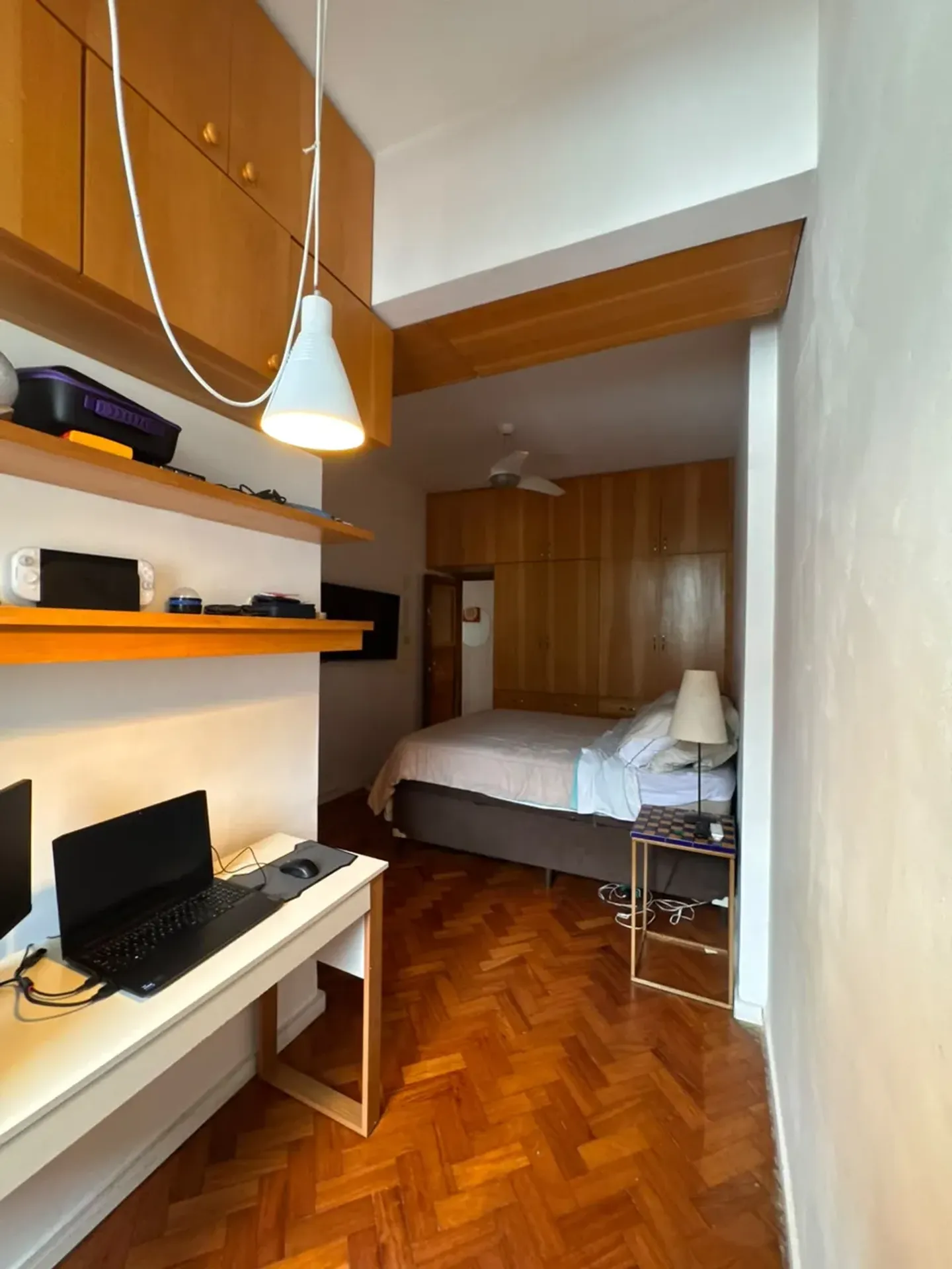2-bedroom apartment with a mountain view — photo 5