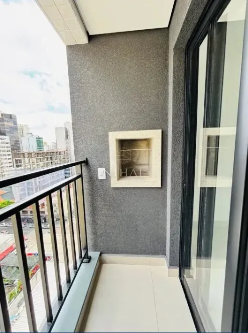 Apartamento de 2 quartos com sacada e cozinha integrada — photo 13