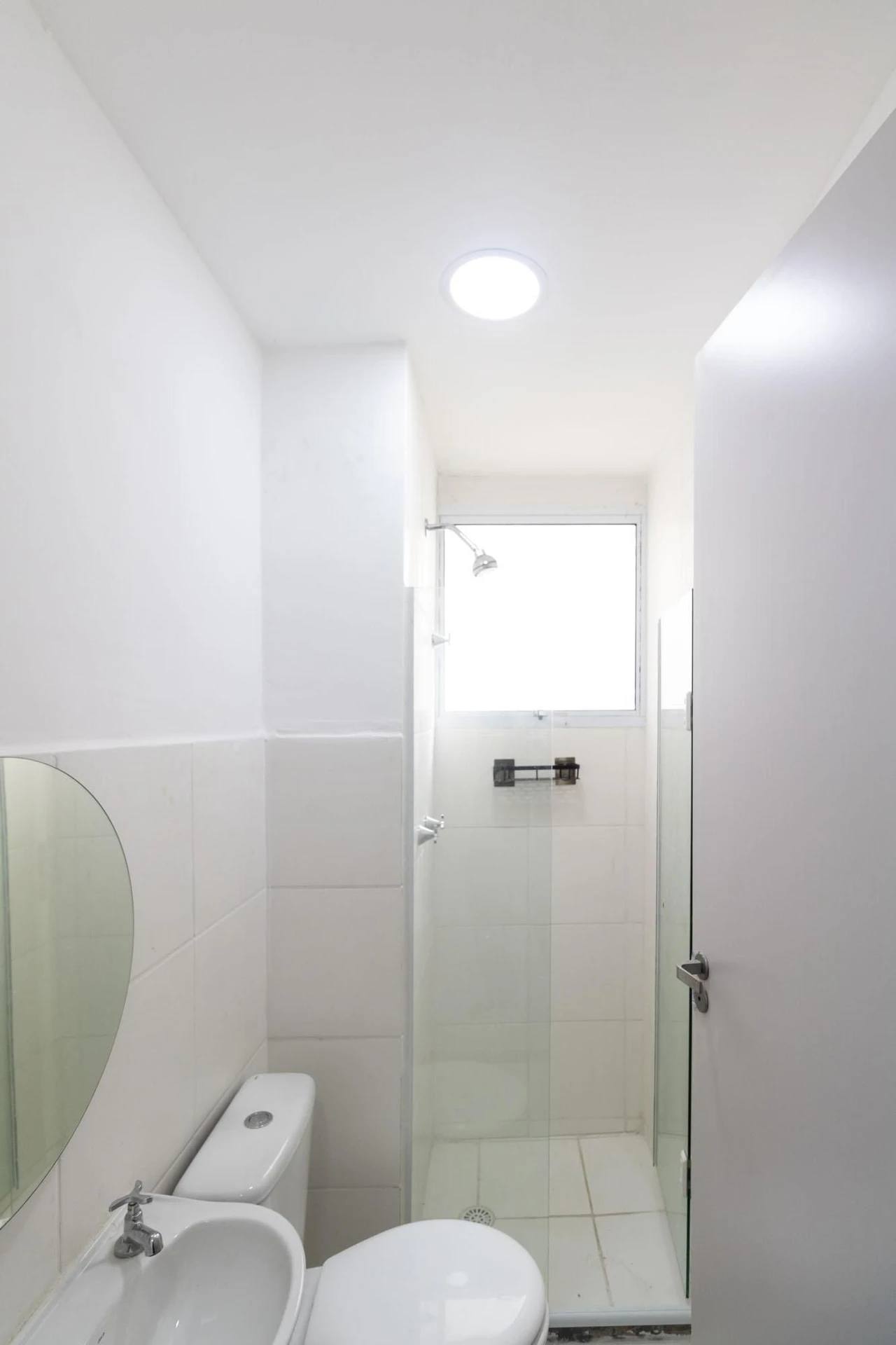 Washing machine in a 2-bedroom apartment, 40 m² — photo 2