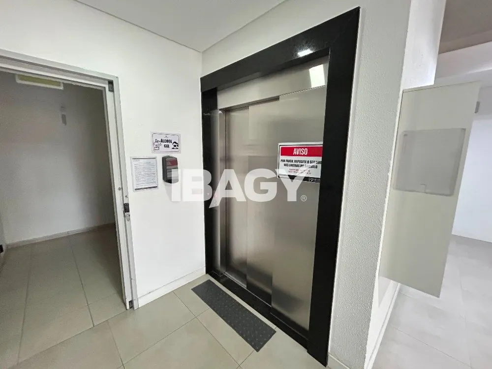 Unfurnished 77 m² apartment with 1 en-suite bedroom — photo 18