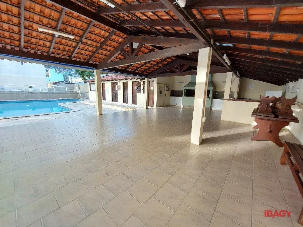 Квартира з 1 спальнею та паркуванням на 36 м² — photo 5