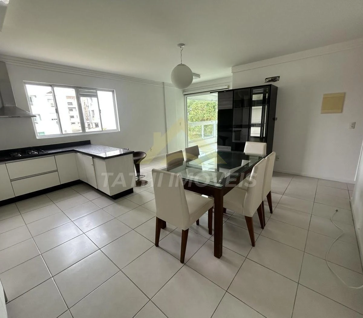 Furnished apartment, 86 m², with a grill on the balcony — photo 16