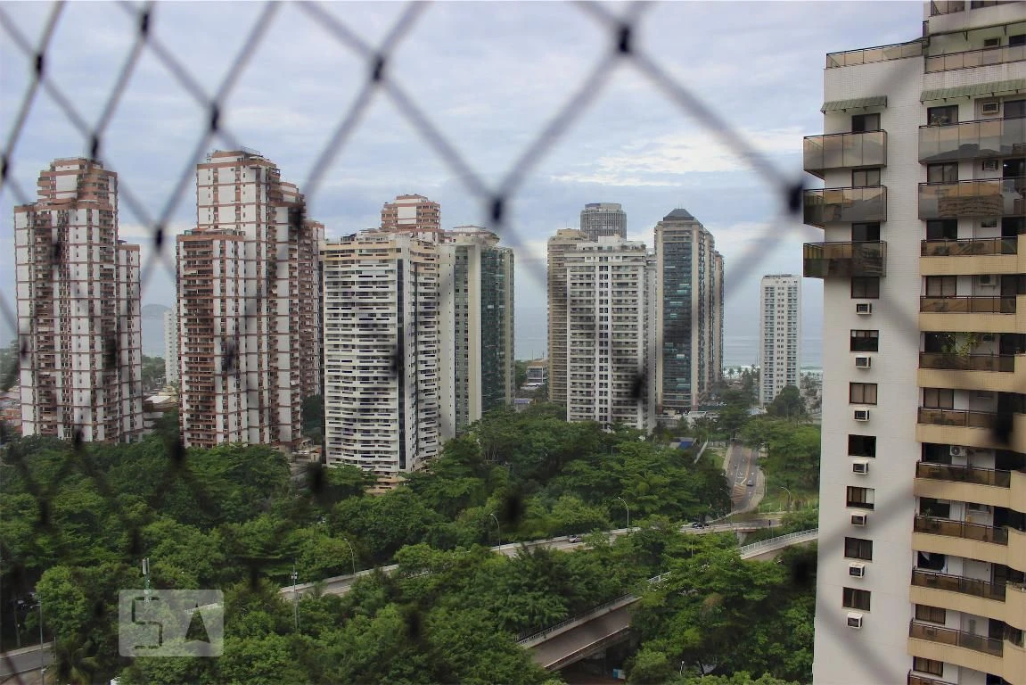 Apartamento de 63 m² com 2 quartos e varanda — photo 22