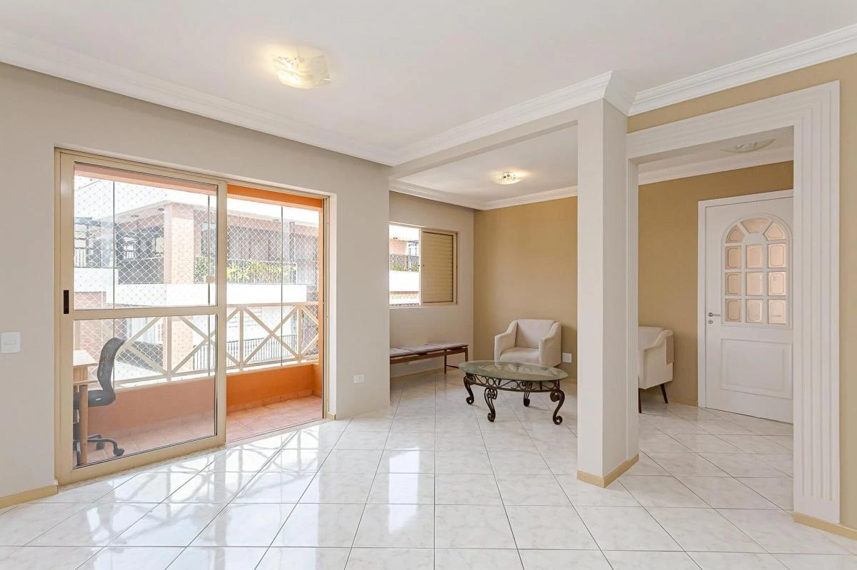113 m² apartment with 2 bedrooms and enclosed balcony — photo 8