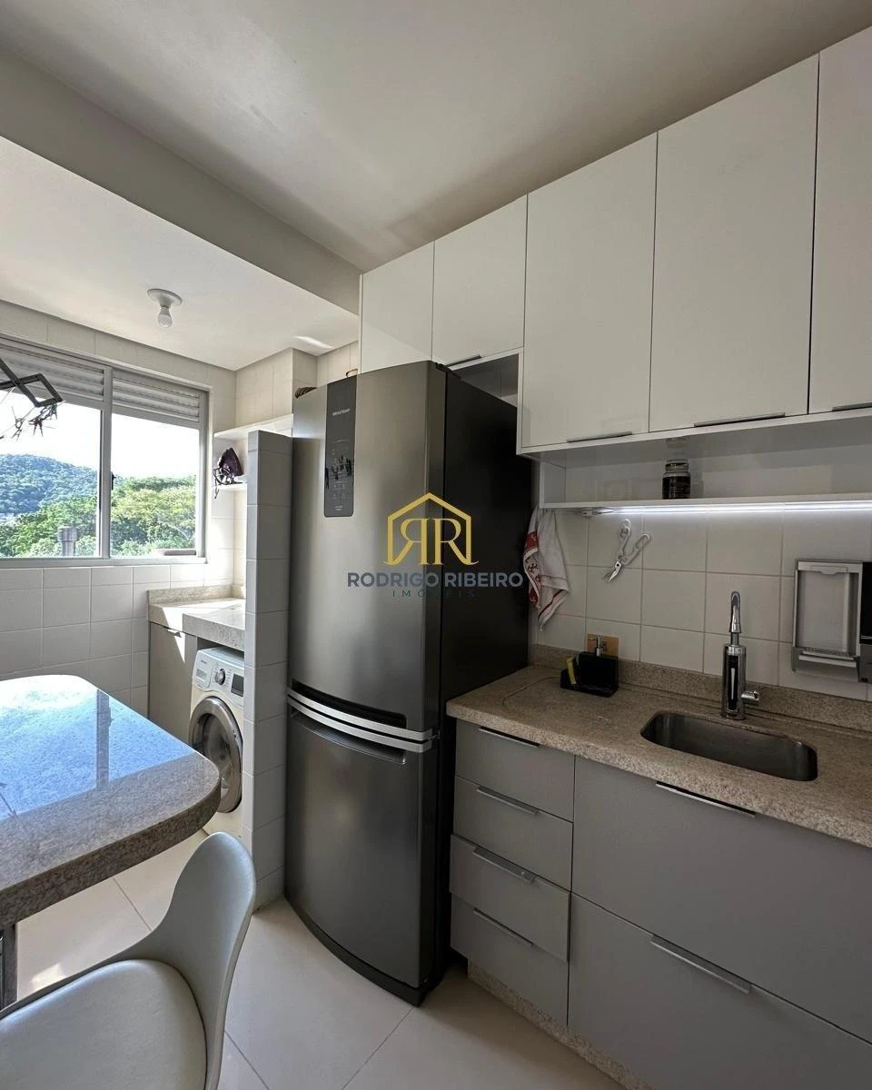 3-bedroom apartment with a home office in Florianópolis — photo 5