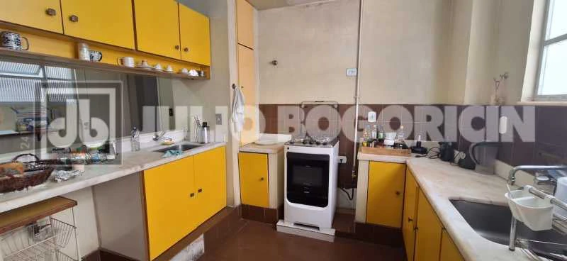 Furnished 260 m² apartment with 4 bedrooms and view — photo 20