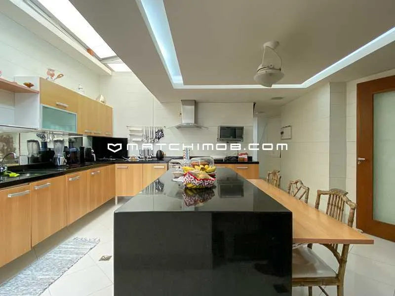 Furnished house with 4 bedrooms and 5 bathrooms, 3 parking — photo 12
