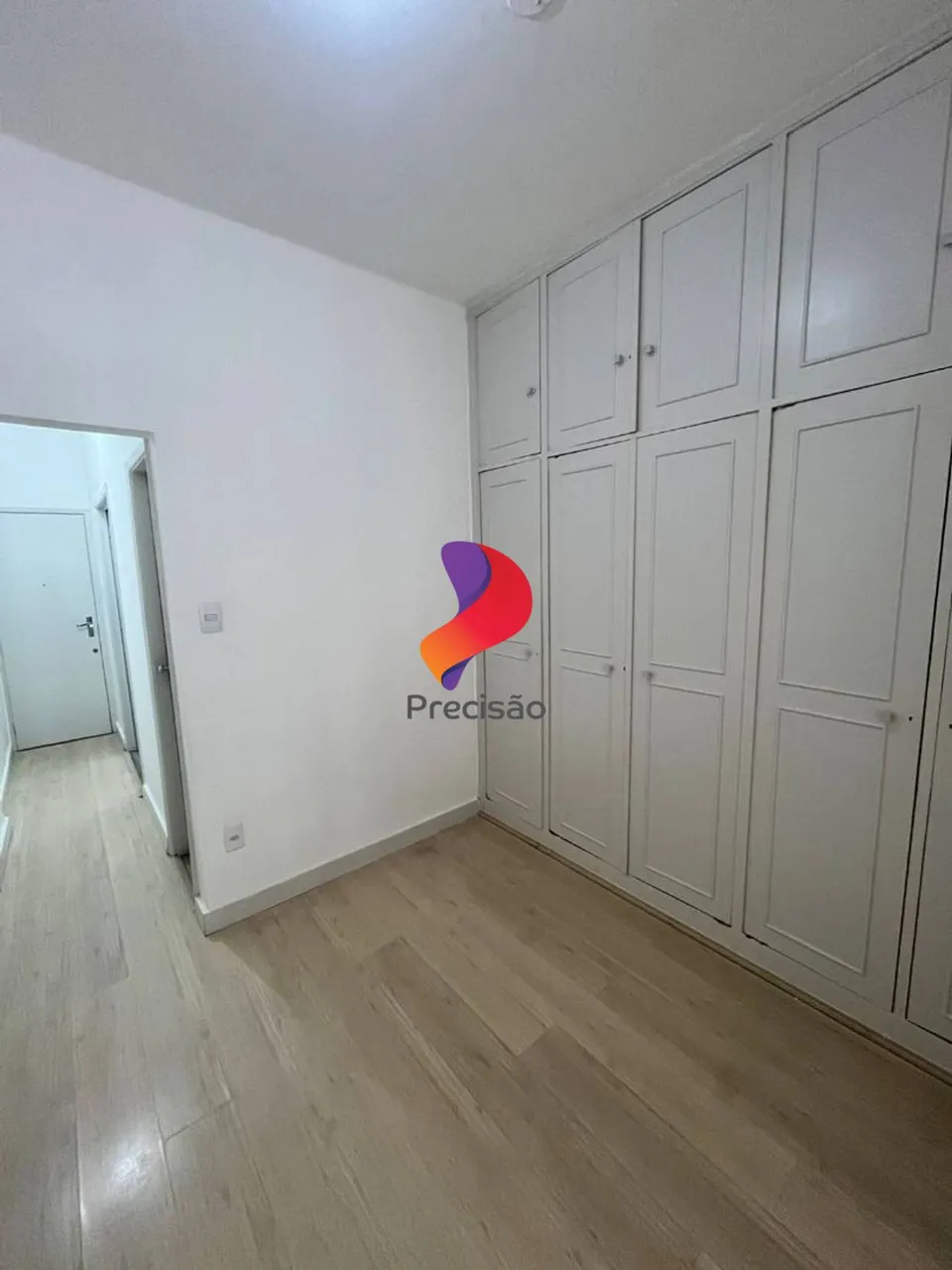 Studio-style apartment with split bedroom and living 28 m² — photo 18