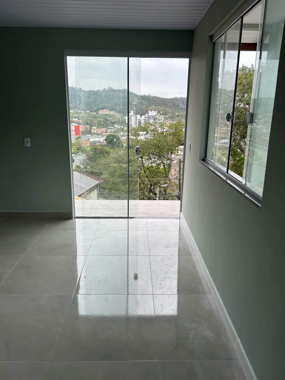 Mountain view in a 2-bedroom house, 65 m²