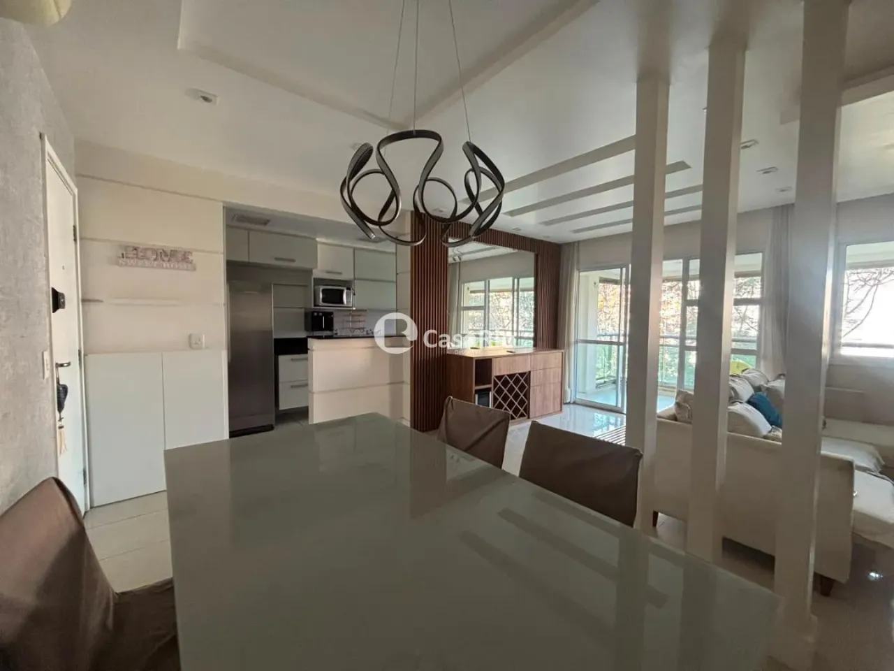 Apartamento mobiliado com varanda envidraçada e 2 quartos — photo 3