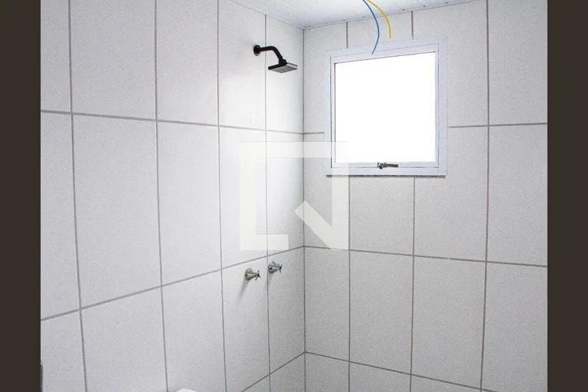 Apartamento sem mobília com 2 quartos e 45 m² — photo 6