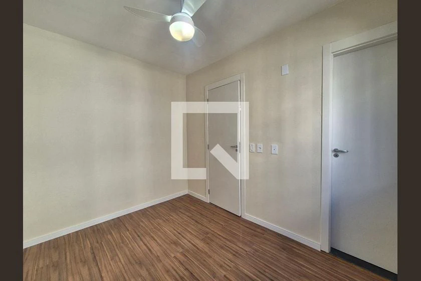 3-bedroom 63 m² apartment with a balcony — photo 7