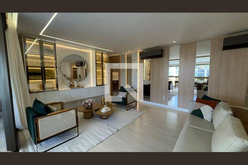Apartment, 217 m², with a glass-enclosed balcony — photo 7