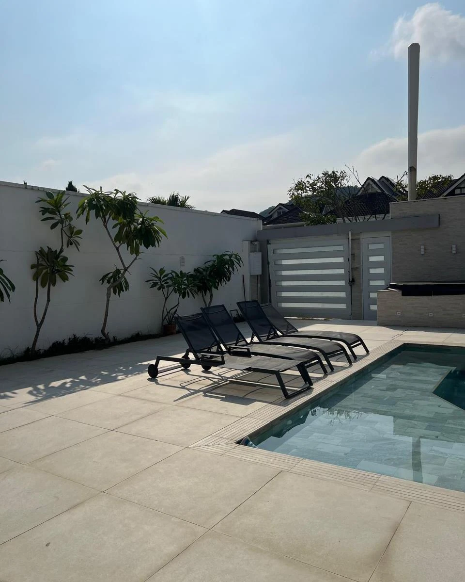 Furnished house with 3 en-suite bedrooms and 4 parking — photo 4