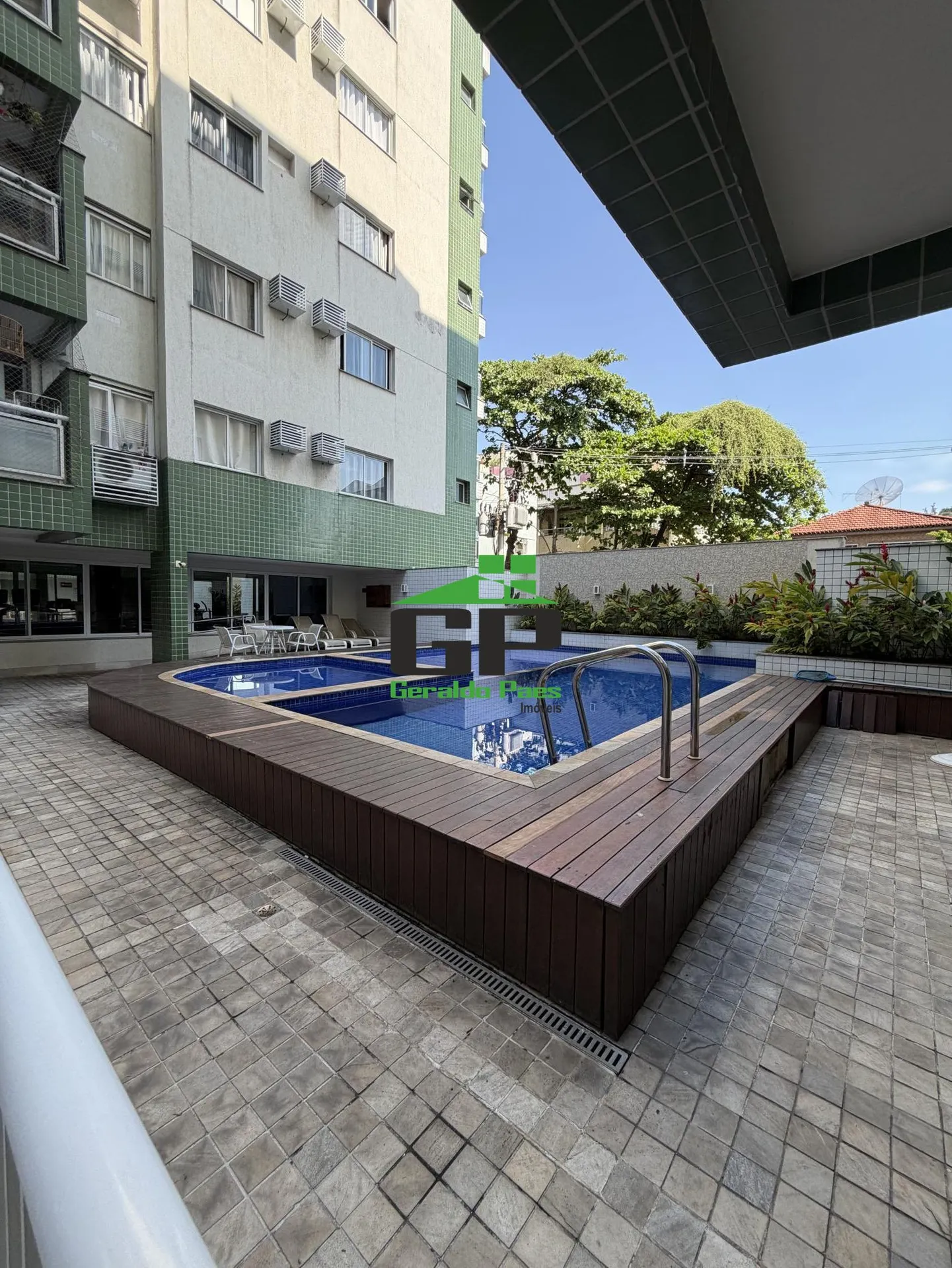 Apartamento de 2 quartos em condomínio com academia — photo 11