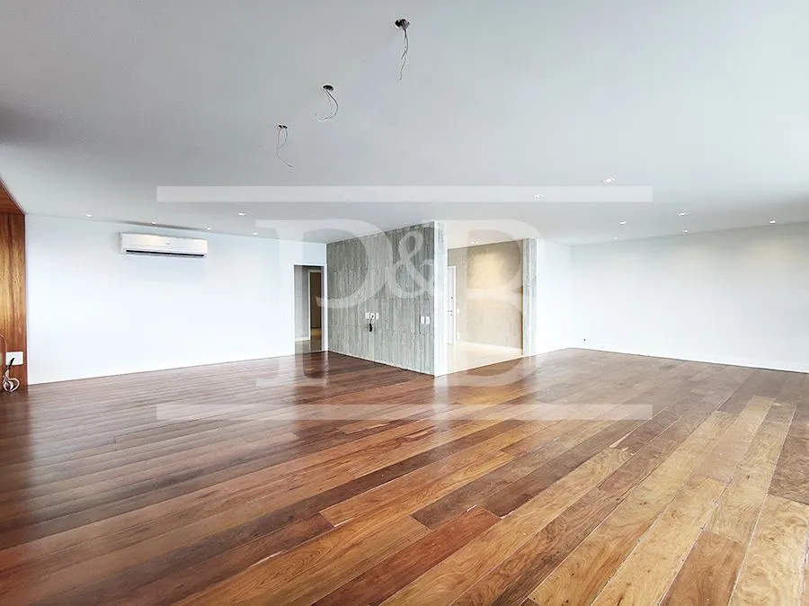 4-bedroom apartment 284 m² with 3 parking spaces — photo 9