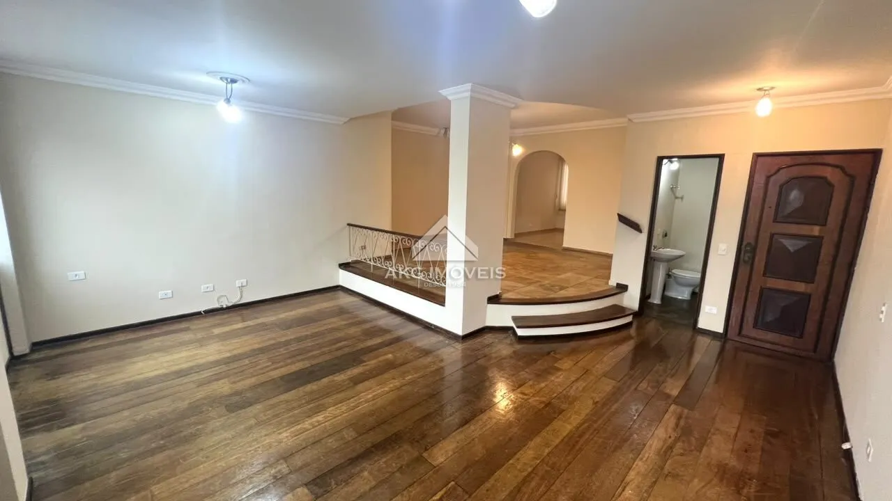 3-bedroom apartment with a home office in Curitiba — photo 9