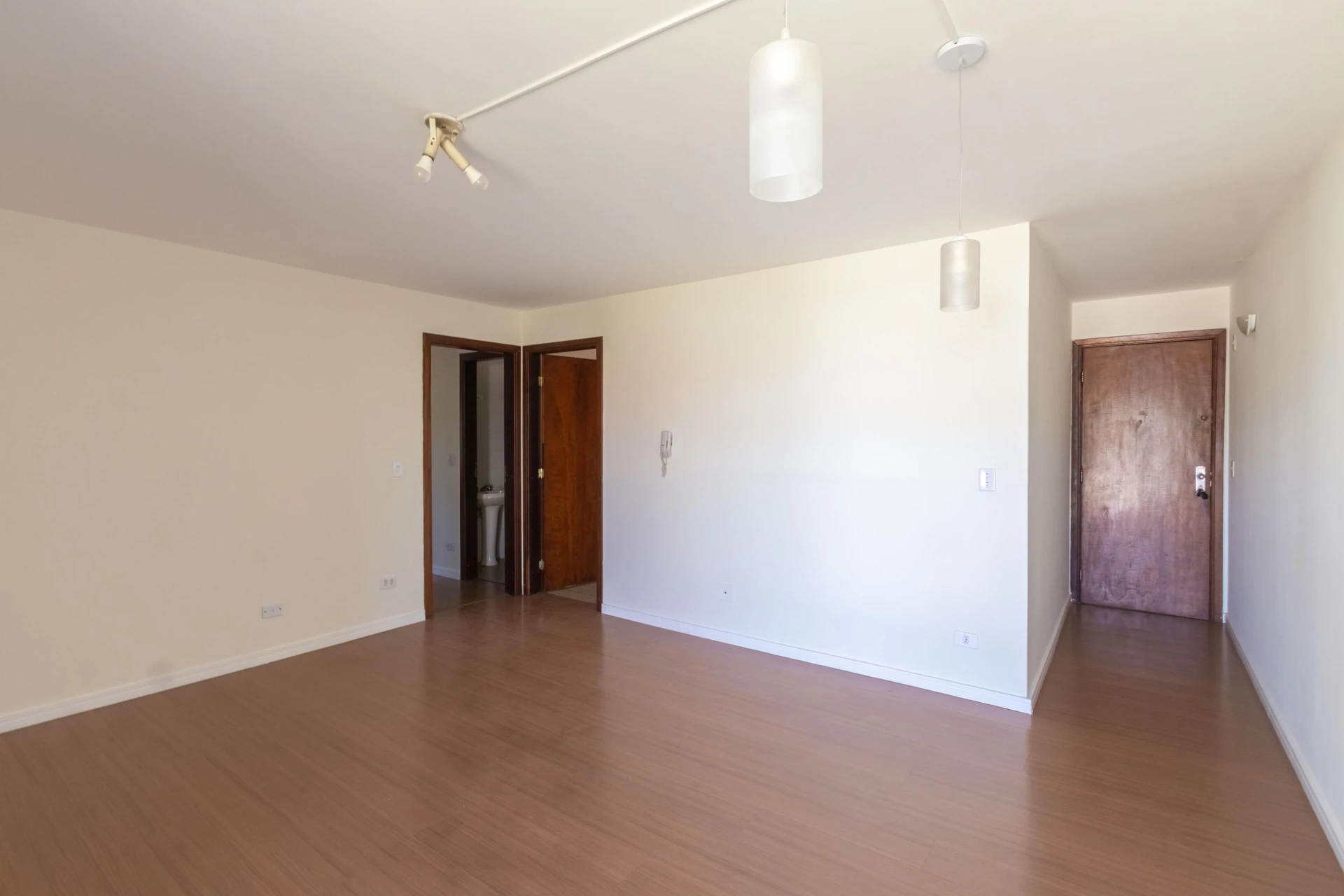 Apartment, 75 m², with a walk-in closet — photo 4
