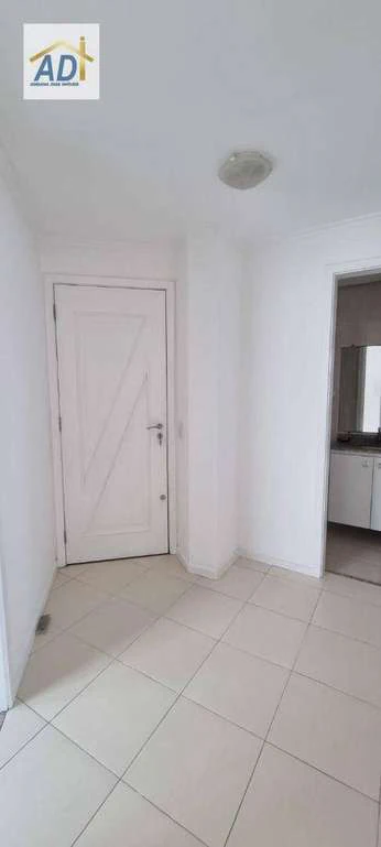 133 m² apartment with 3 bedrooms and 3 parking spots — photo 18