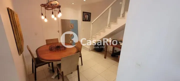 Unfurnished 3-bedroom apartment with mountain city views — photo 12