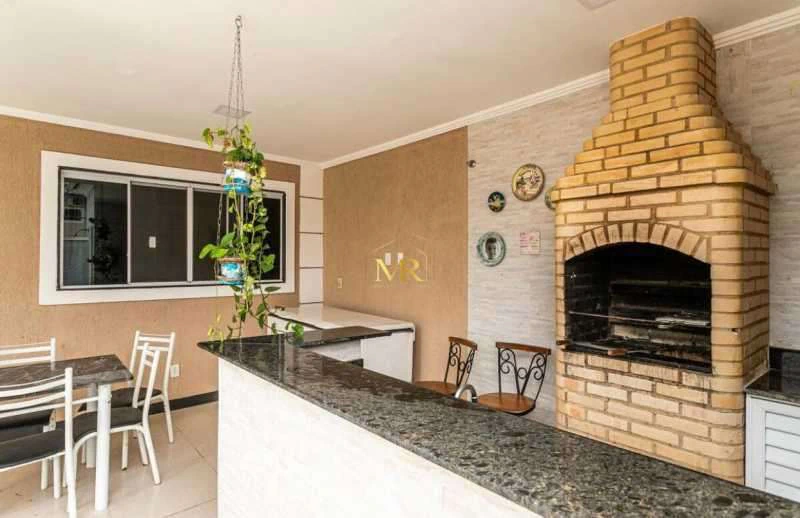 Furnished triplex house with 4 suites and 288 m² — photo 12