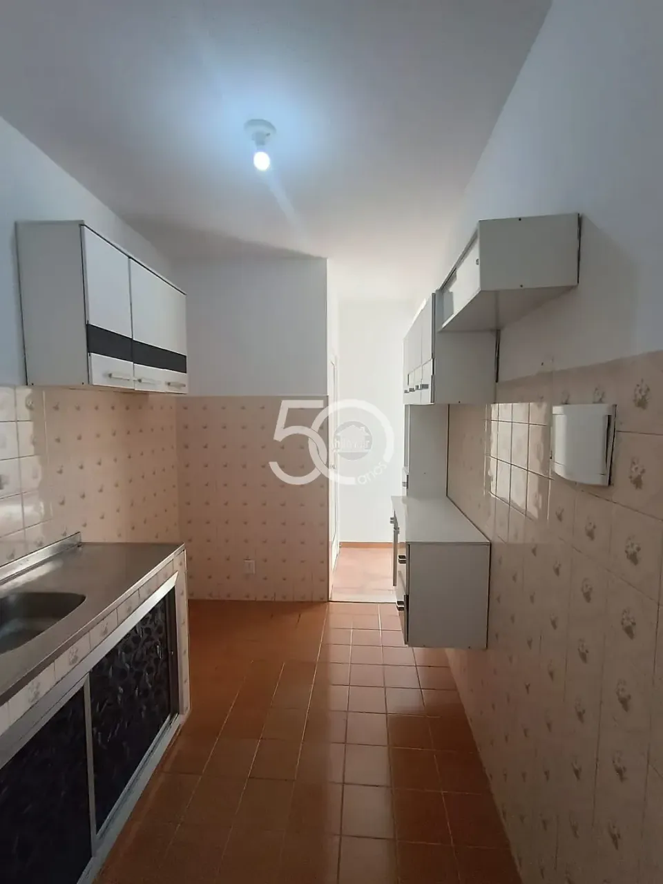 1-bedroom apartment with balcony and a glass shower — photo 9