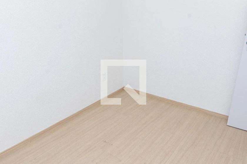 2-bedroom apartment in a building with a pool — photo 39
