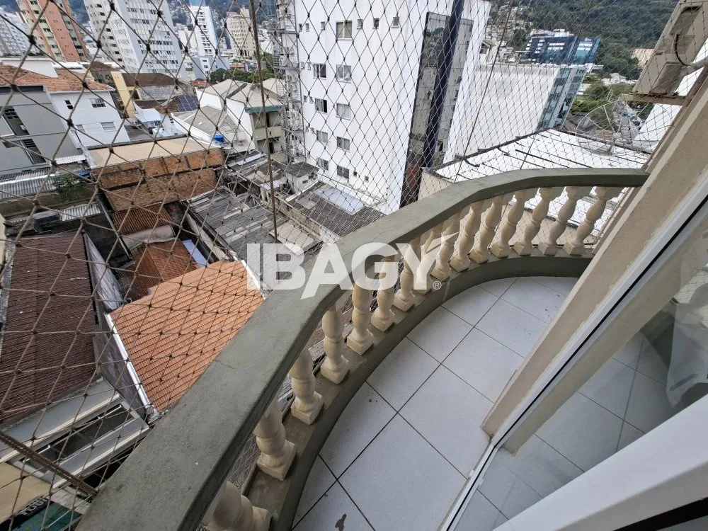 Apartamento de alquiler con 4 dormitorios y 120 m² — photo 11