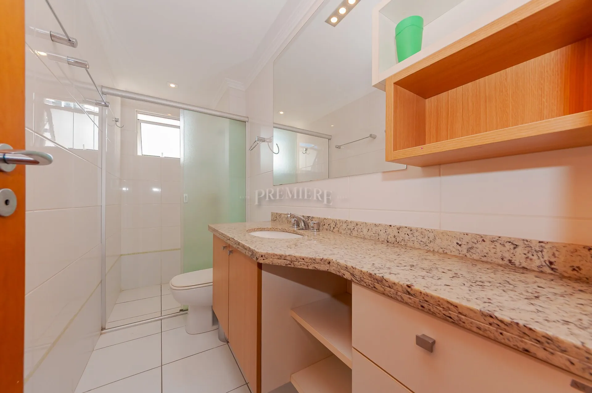 Apartamento mobiliado de 4 quartos em condomínio com piscina — photo 39