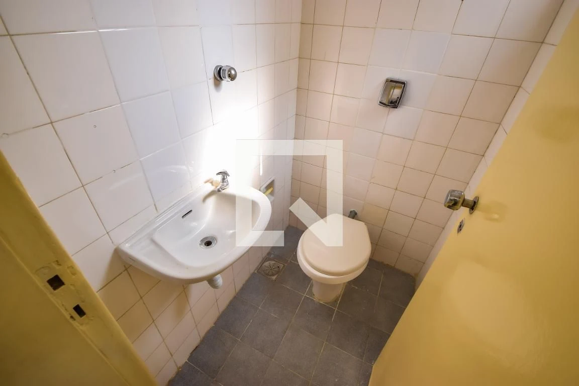 3-bedroom apartment with a mountain view in Rio de Janeiro — photo 55