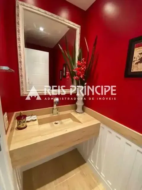 Duplex house with 5 bedrooms and a glass-enclosed balcony — photo 27