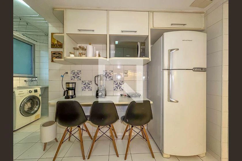 Furnished apartment with 2 bedrooms and 80 m² — photo 23