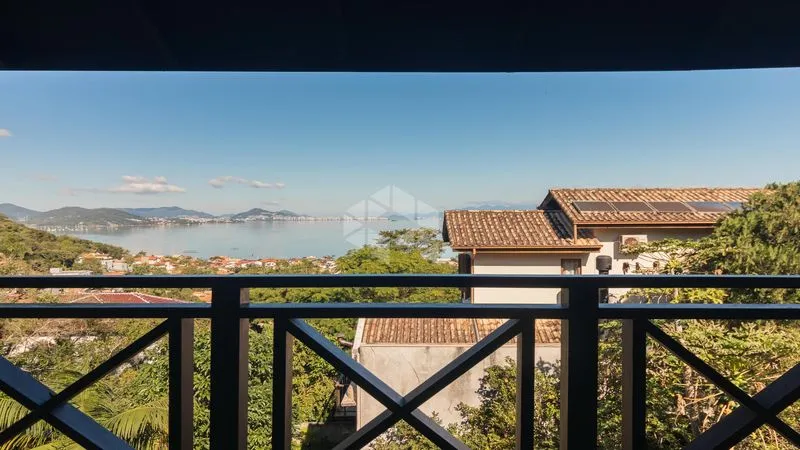 Furnished house 314 m² with 6 bedrooms and 4 parking — photo 28