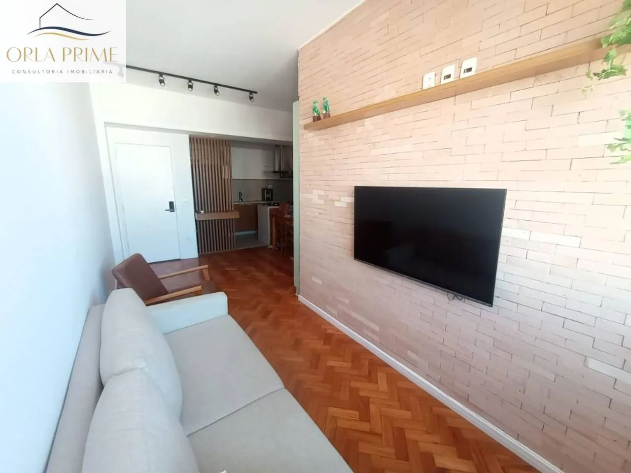 2-bedroom apartment with a water view — photo 19