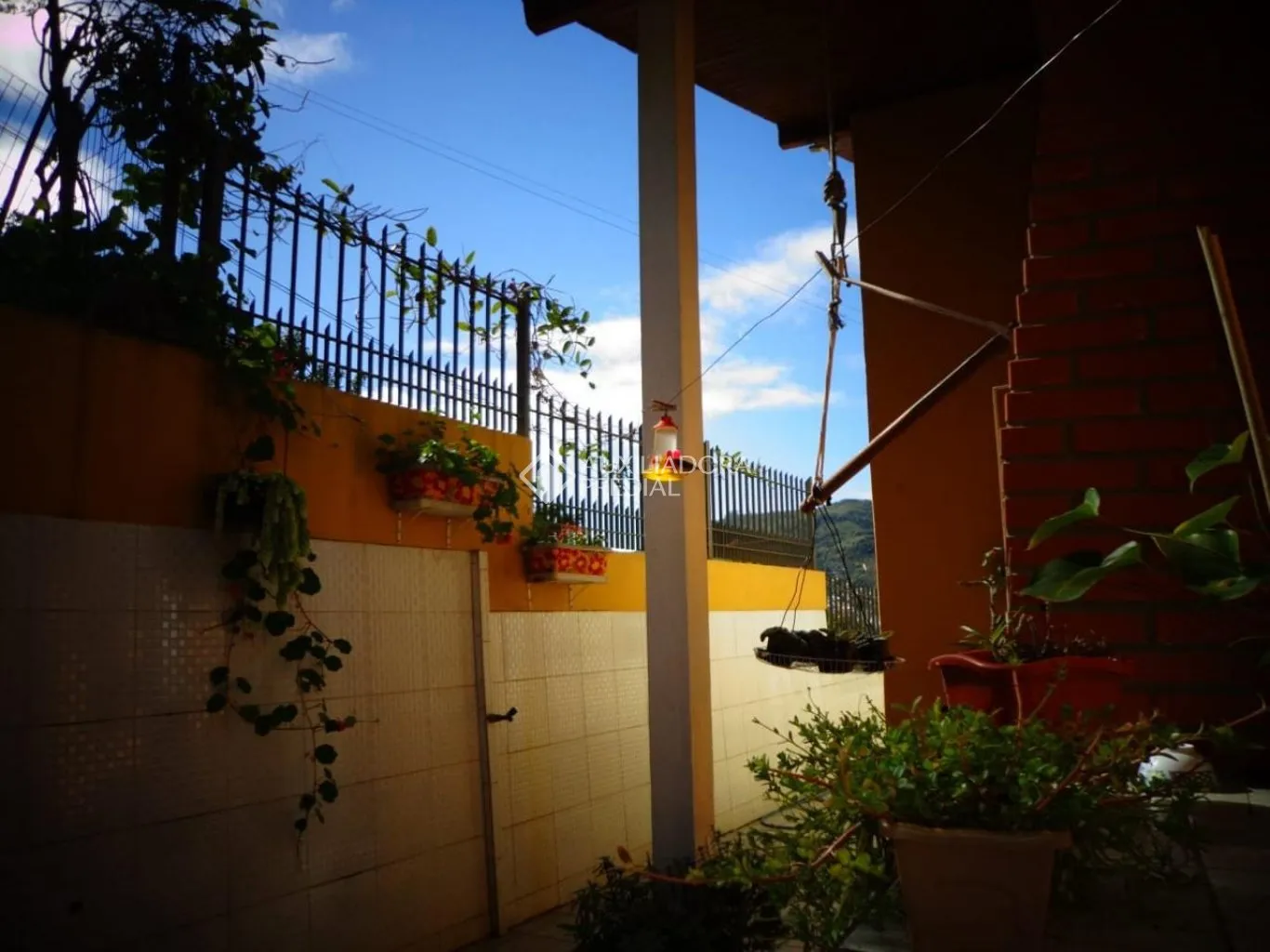 Casa con 5 dormitorios y cocina independiente con cocina a gas — photo 18