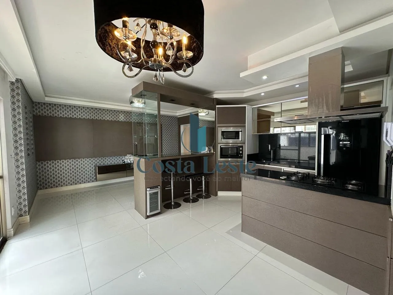 Furnished apartment, 142 m², with a grill on the balcony