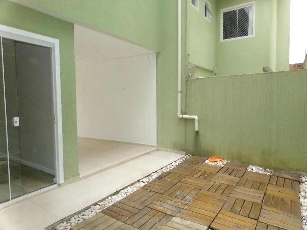 Garden in a 3-bedroom house, 104 m² — photo 11